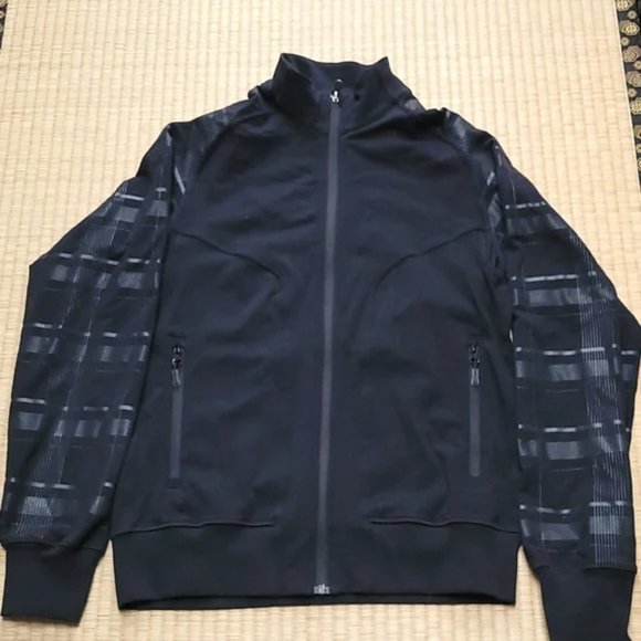Lululemon men's full zip black jacket Size M - Picture 4 of 16